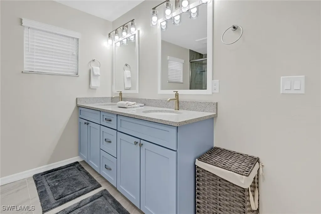 4709 Rue Belle Mer Sanibel FL 33957