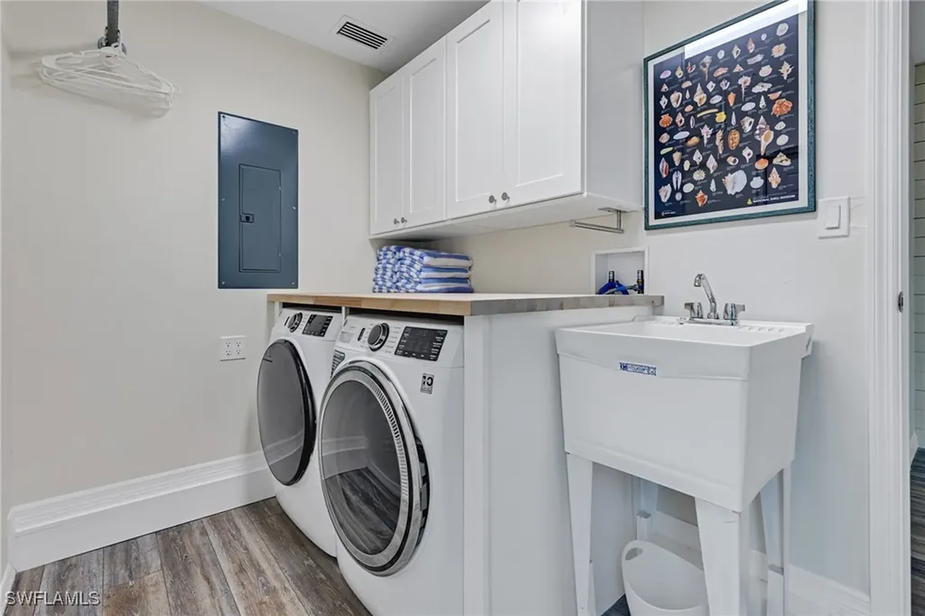 4709 Rue Belle Mer Sanibel FL 33957