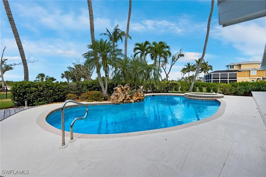 4709 Rue Belle Mer Sanibel FL 33957
