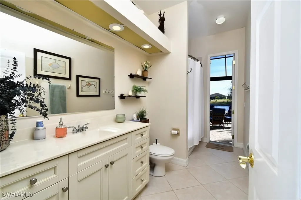 1713 NW 41st Avenue Cape Coral FL 33993