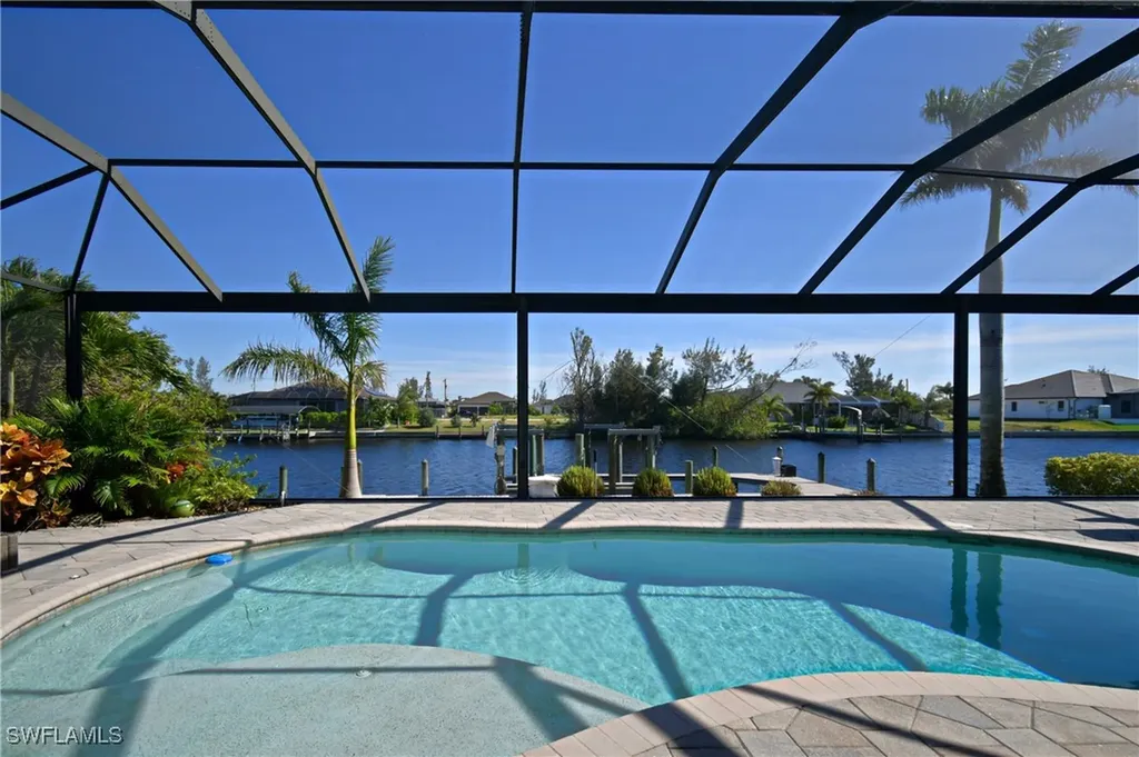 1713 NW 41st Avenue Cape Coral FL 33993