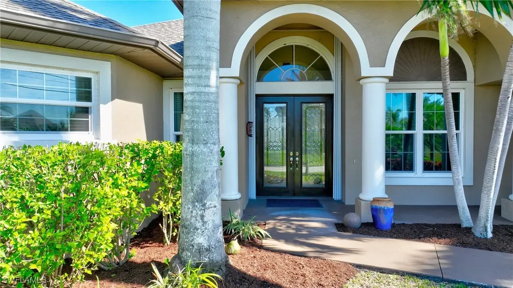 1713 NW 41st Avenue Cape Coral FL 33993