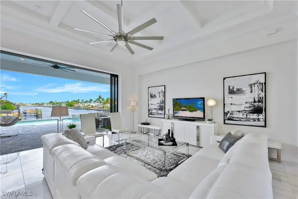 5349 Bayshore Avenue Cape Coral FL 33904