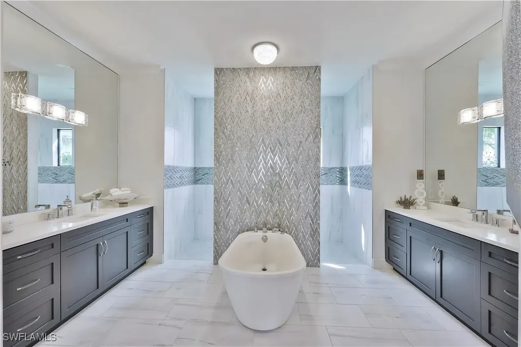 5349 Bayshore Avenue Cape Coral FL 33904