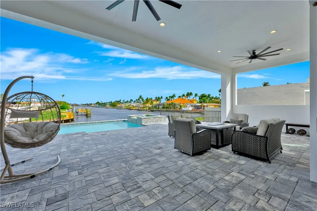5349 Bayshore Avenue Cape Coral FL 33904
