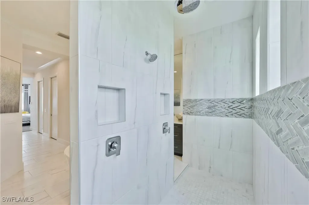 5349 Bayshore Avenue Cape Coral FL 33904