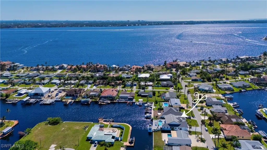 5349 Bayshore Avenue Cape Coral FL 33904