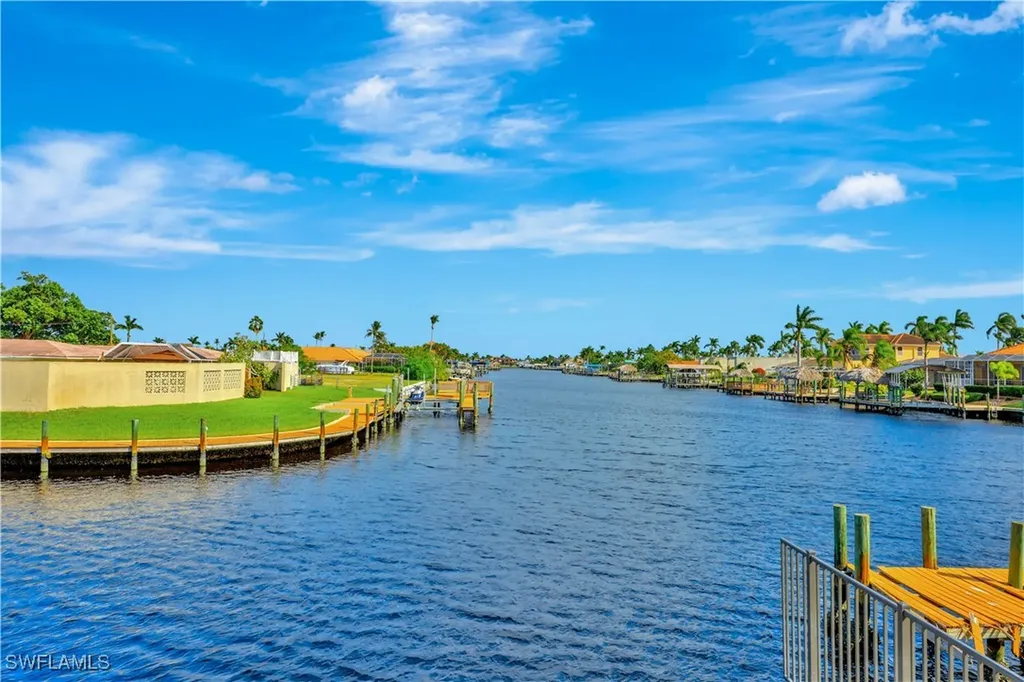 5349 Bayshore Avenue Cape Coral FL 33904
