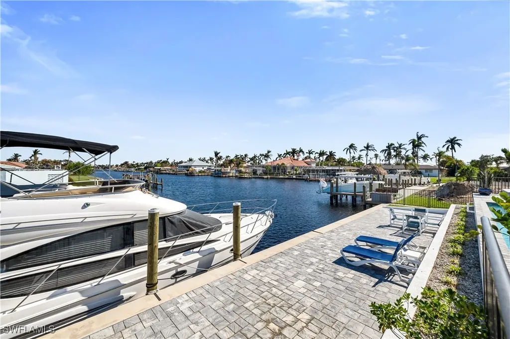 5349 Bayshore Avenue Cape Coral FL 33904