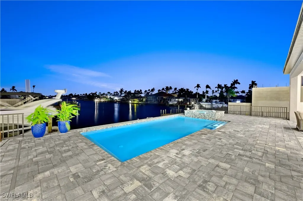 5349 Bayshore Avenue Cape Coral FL 33904