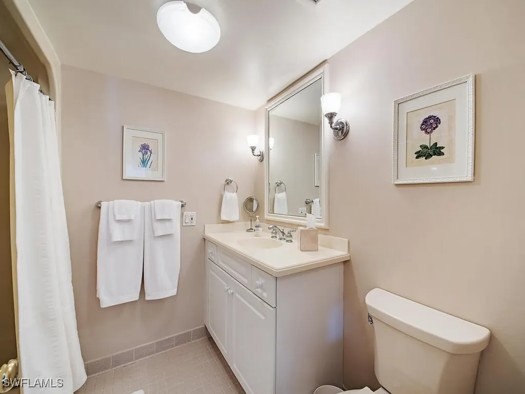 4041 Gulf Shore Boulevard N Naples FL 34103