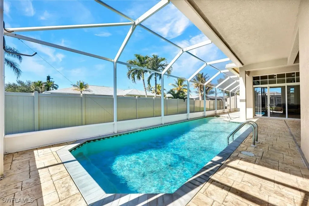 4716 SW 23rd Avenue Cape Coral FL 33914