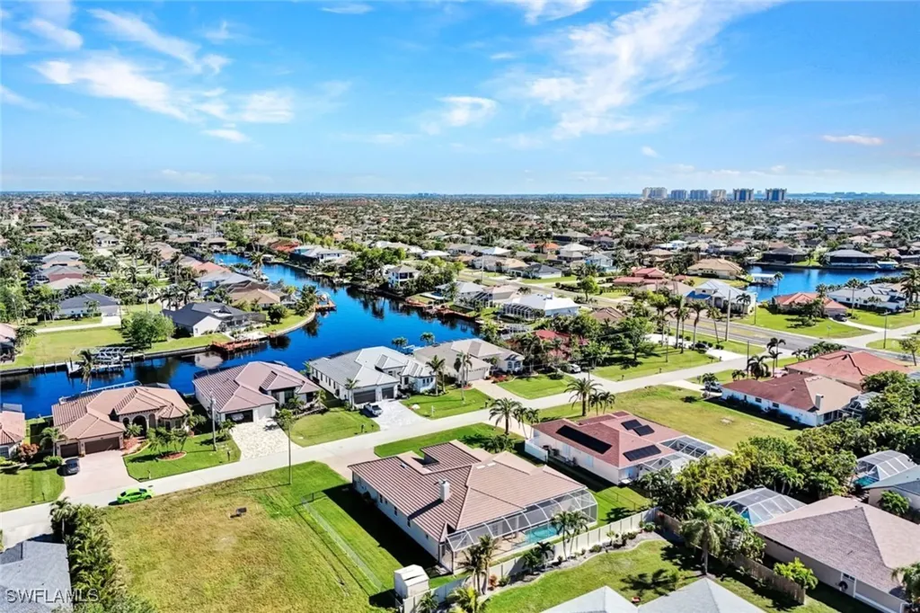 4716 SW 23rd Avenue Cape Coral FL 33914