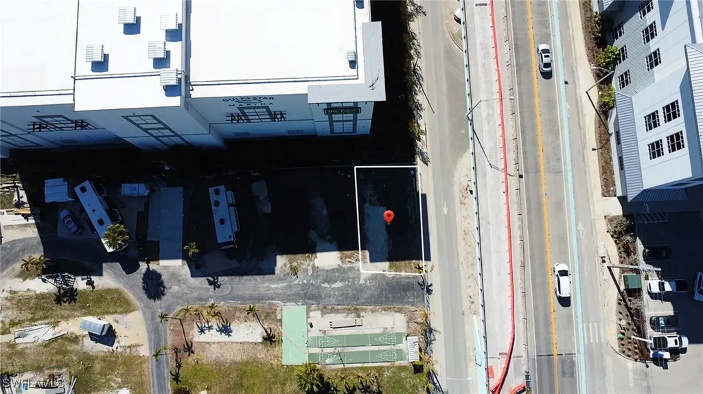 19281 #25 San Carlos Boulevard Fort Myers Beach FL 33931