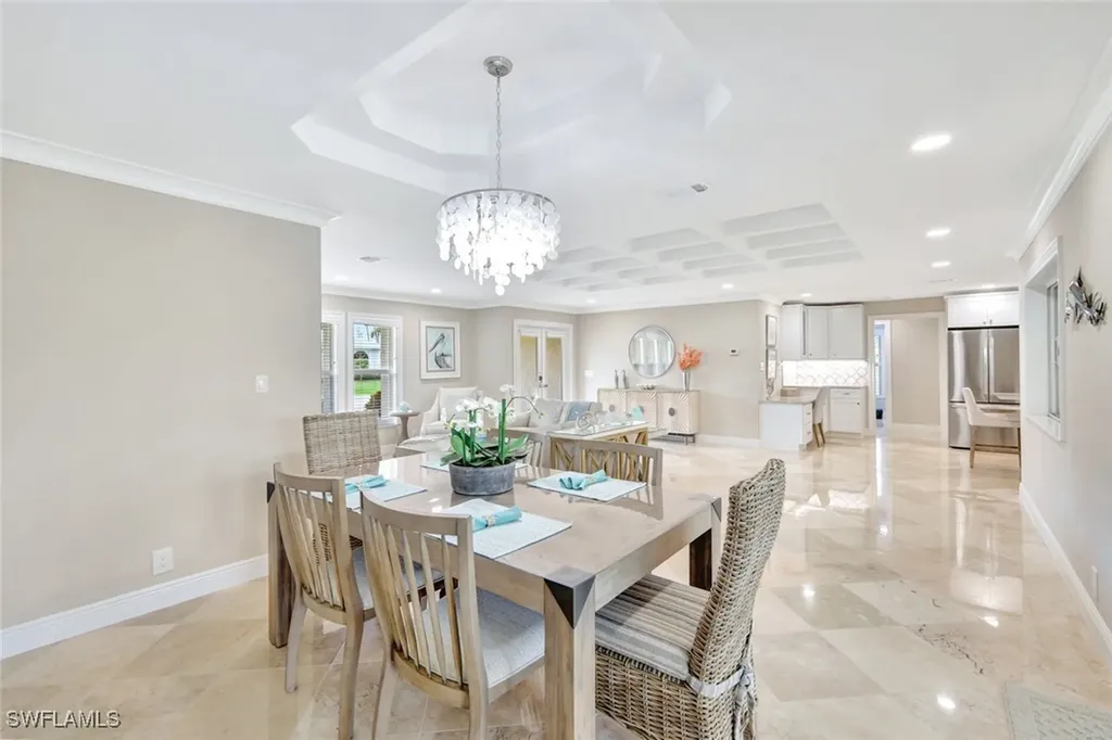 989 E Valley Drive Bonita Springs FL 34134