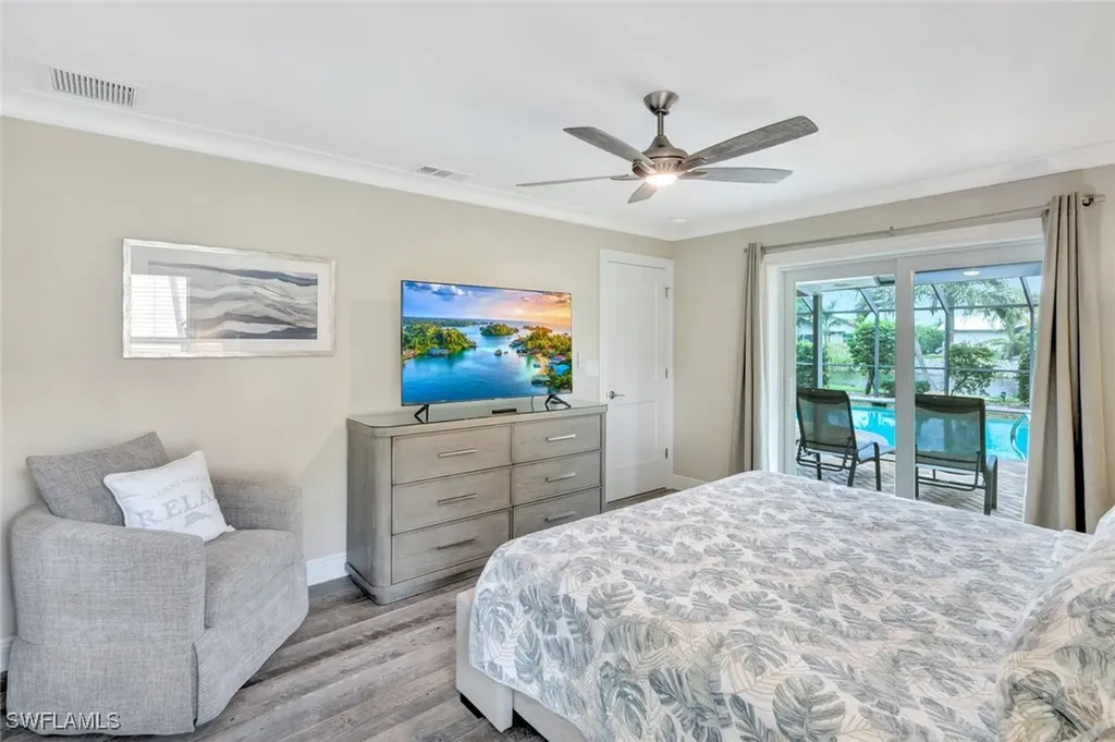 989 E Valley Drive Bonita Springs FL 34134