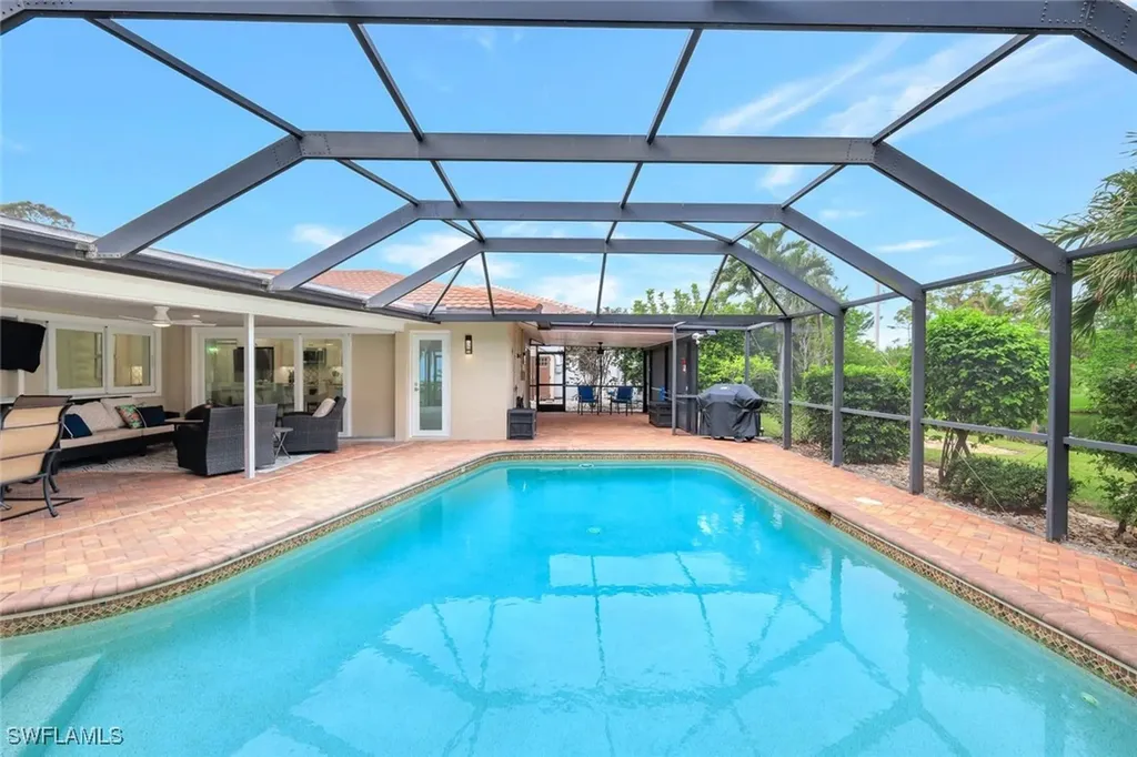 989 E Valley Drive Bonita Springs FL 34134