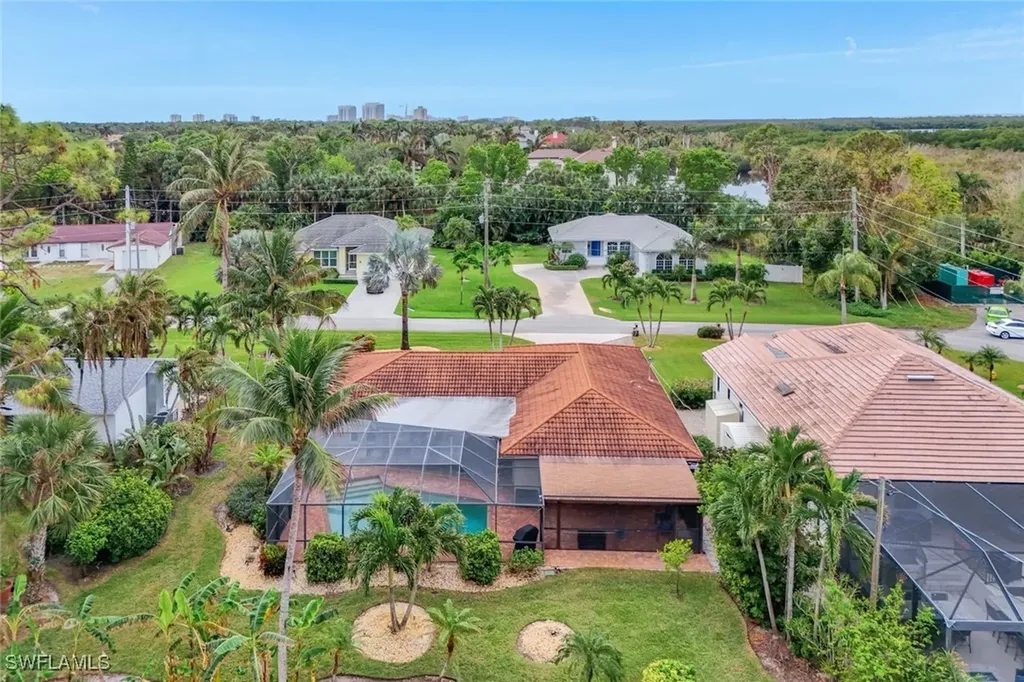 989 E Valley Drive Bonita Springs FL 34134