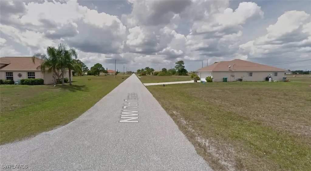 1915 NW 7th Terrace Cape Coral FL 33993