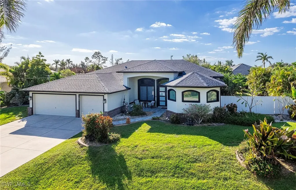 106 SW 17th Place Cape Coral FL 33991