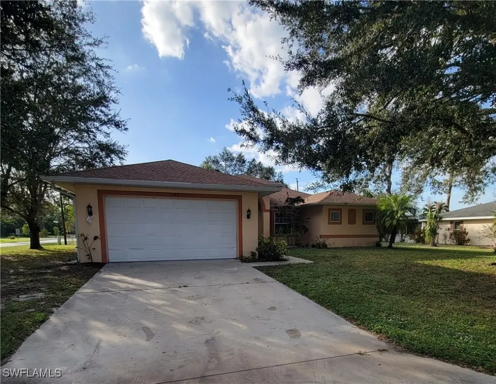 101 Sebring Circle Lehigh Acres FL 33936