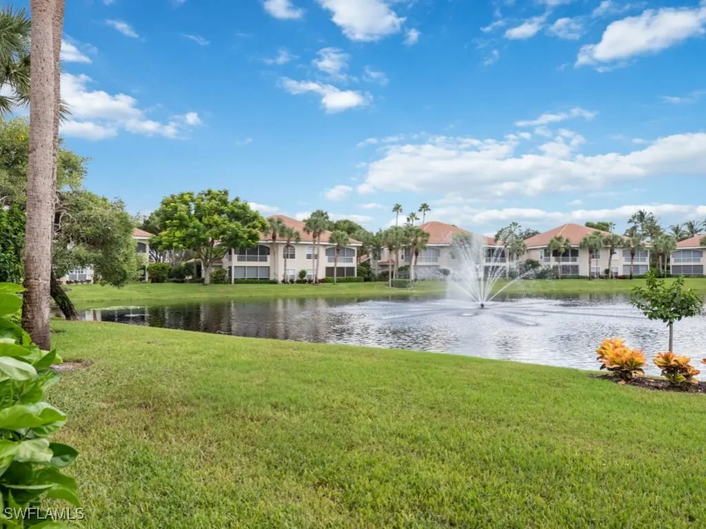 8421 Abbington Circle Naples FL 34108