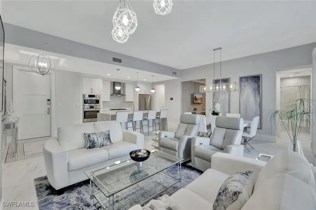1135 3rd Avenue S Naples FL 34102