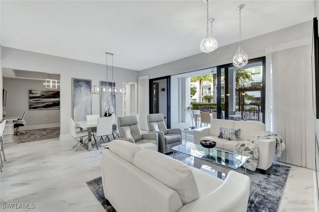 1135 3rd Avenue S Naples FL 34102