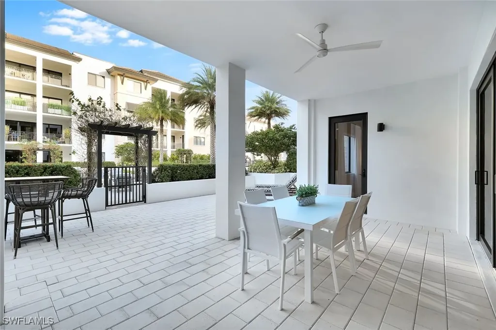 1135 3rd Avenue S Naples FL 34102