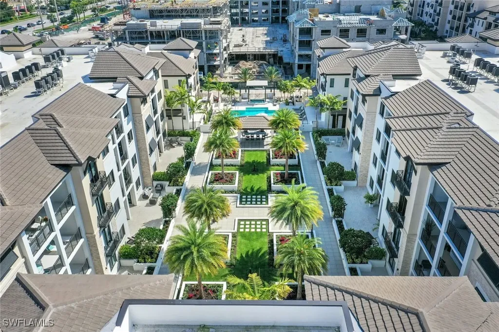 1135 3rd Avenue S Naples FL 34102