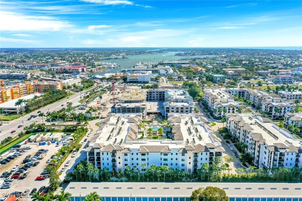 1135 3rd Avenue S Naples FL 34102