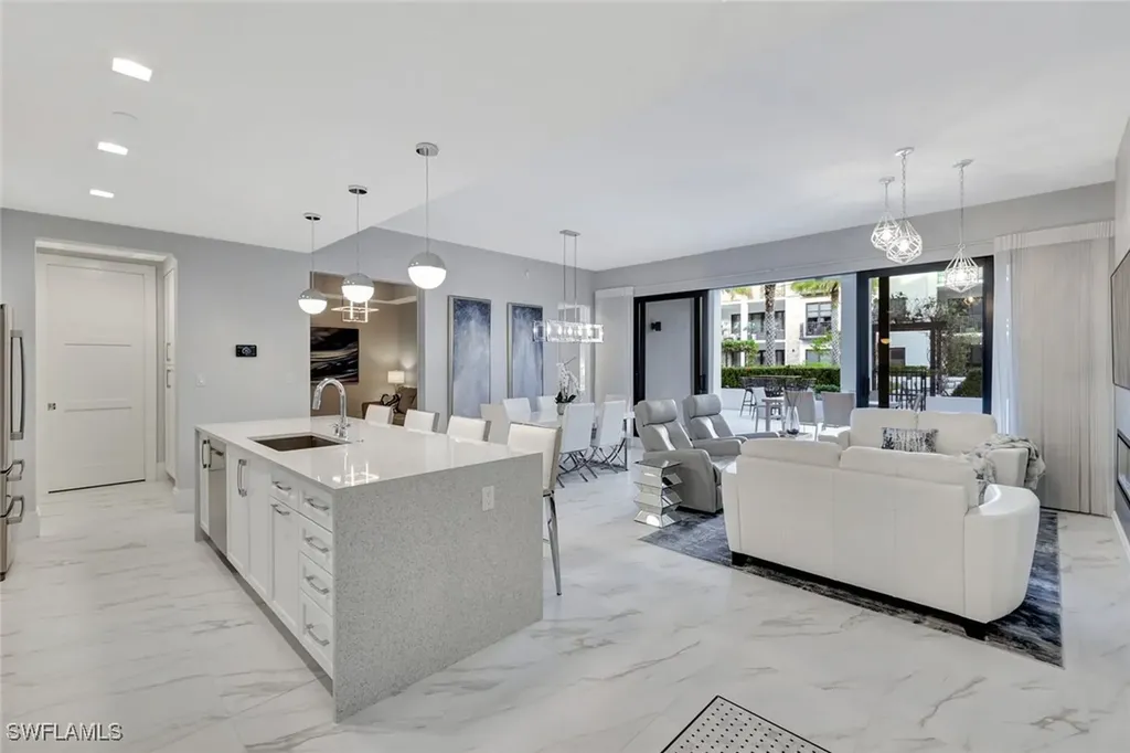 1135 3rd Avenue S Naples FL 34102