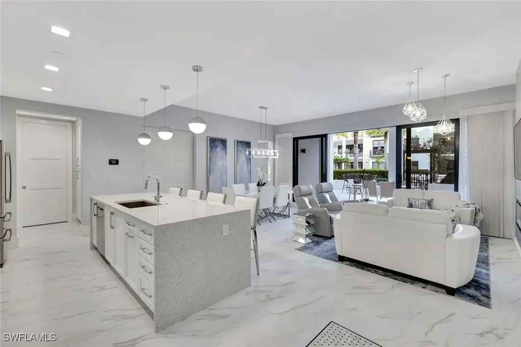 1135 3rd Avenue S Naples FL 34102