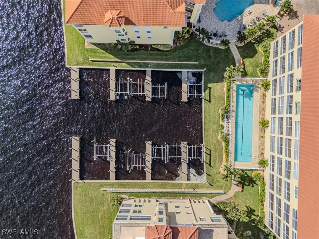 4235 SE 20th Place Cape Coral FL 33904