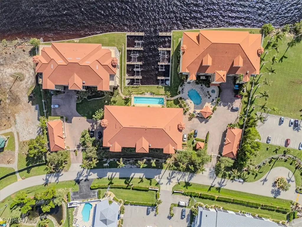 4235 SE 20th Place Cape Coral FL 33904