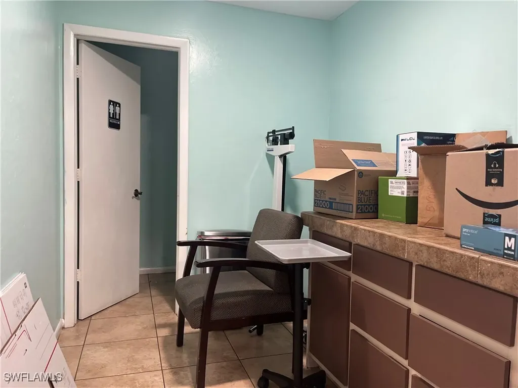 3822 Broadway Fort Myers FL 33901