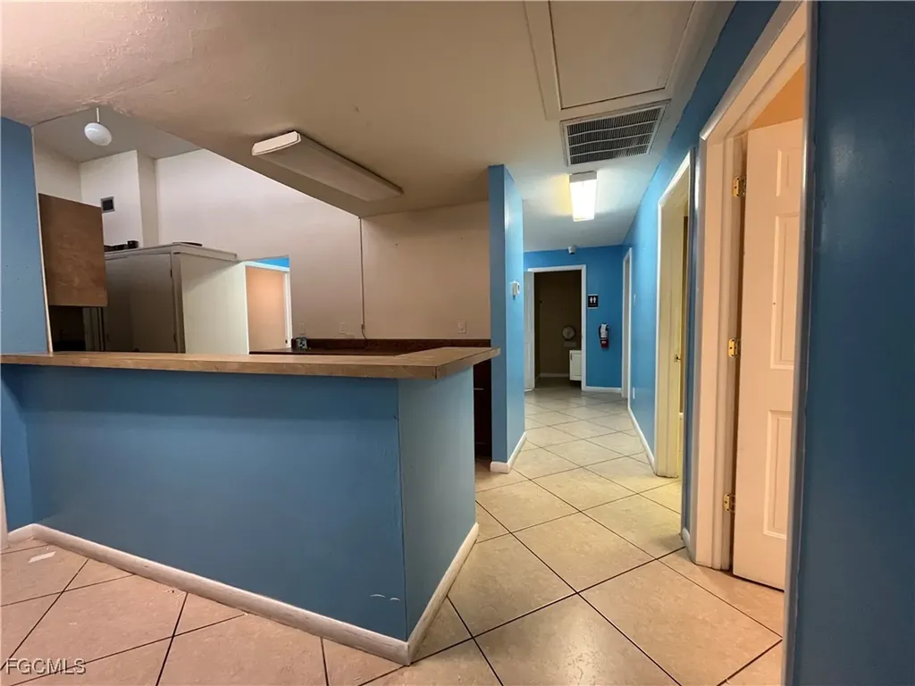 3822 Broadway Fort Myers FL 33901