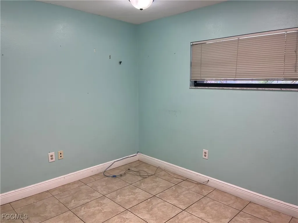 3822 Broadway Fort Myers FL 33901