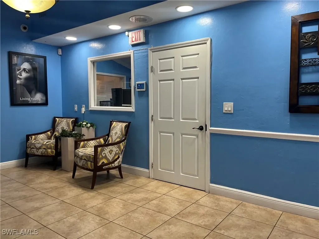 3822 Broadway Fort Myers FL 33901
