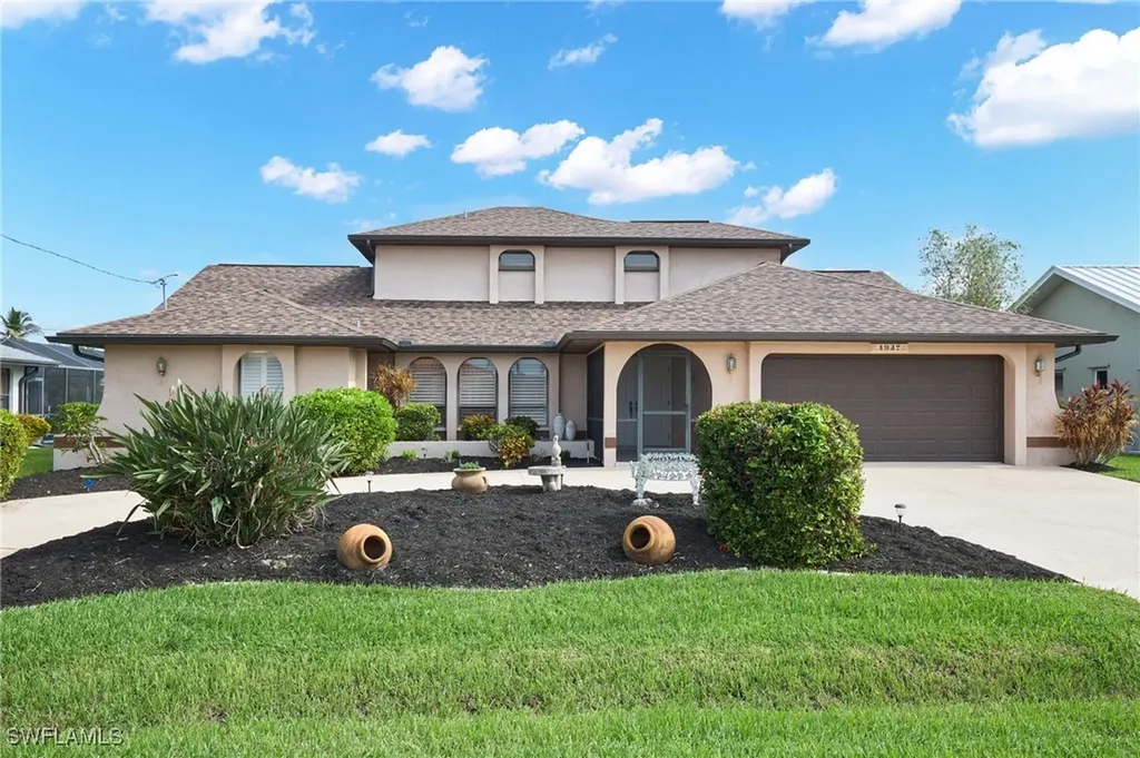 4937 SW 10th Avenue Cape Coral FL 33914