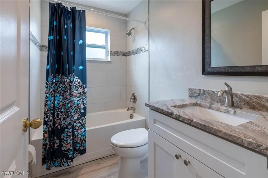 5924 SW 1st Court Cape Coral FL 33914