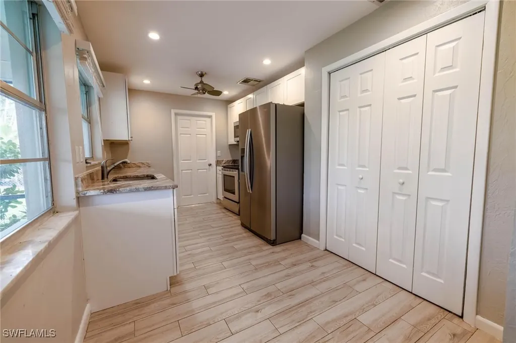 5924 SW 1st Court Cape Coral FL 33914