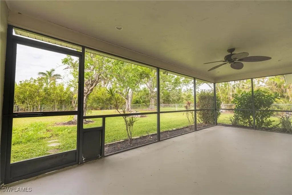 5924 SW 1st Court Cape Coral FL 33914