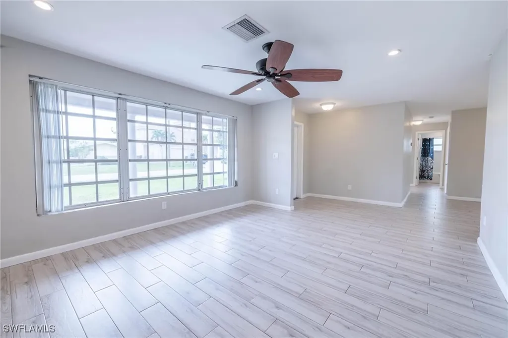 5924 SW 1st Court Cape Coral FL 33914