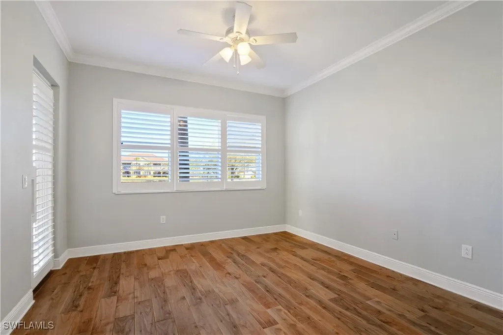 225 Shadroe Cove Circle Cape Coral FL 33991
