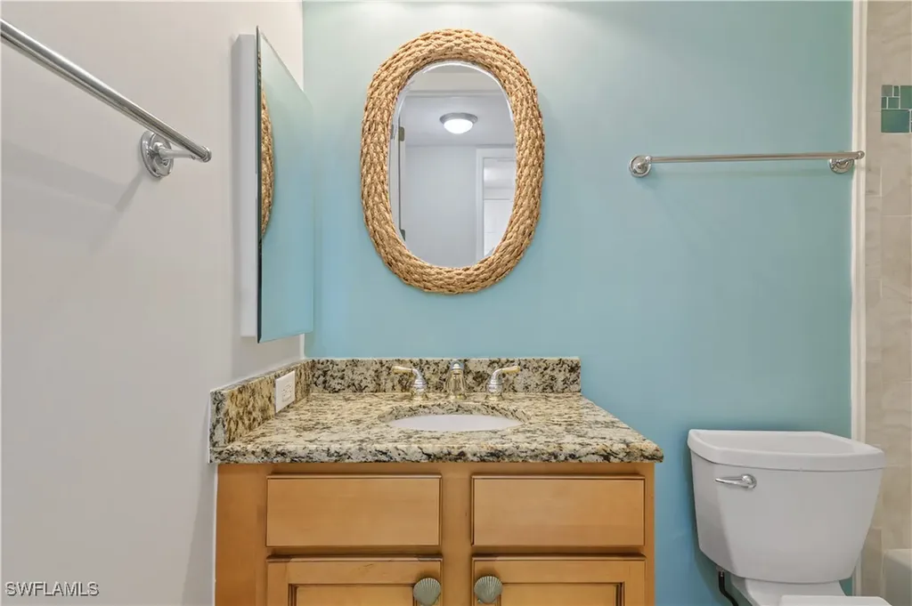 225 Shadroe Cove Circle Cape Coral FL 33991