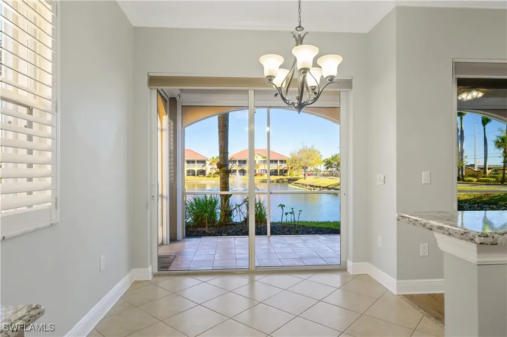 225 Shadroe Cove Circle Cape Coral FL 33991