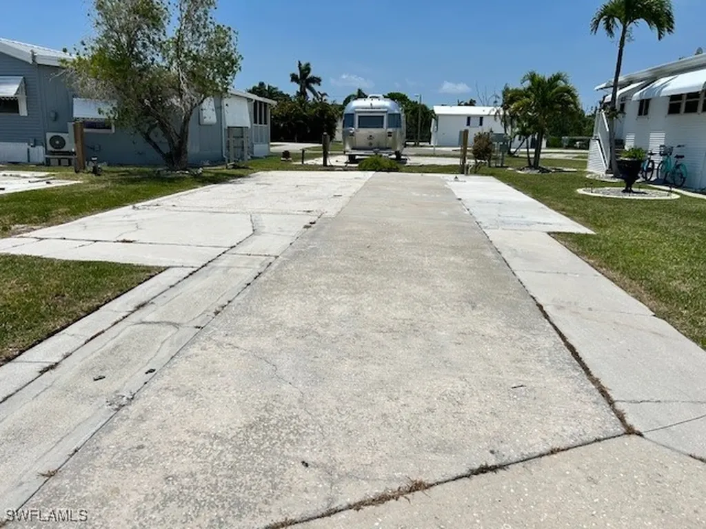 19681 Summerlin Road 676 Fort Myers FL 33908