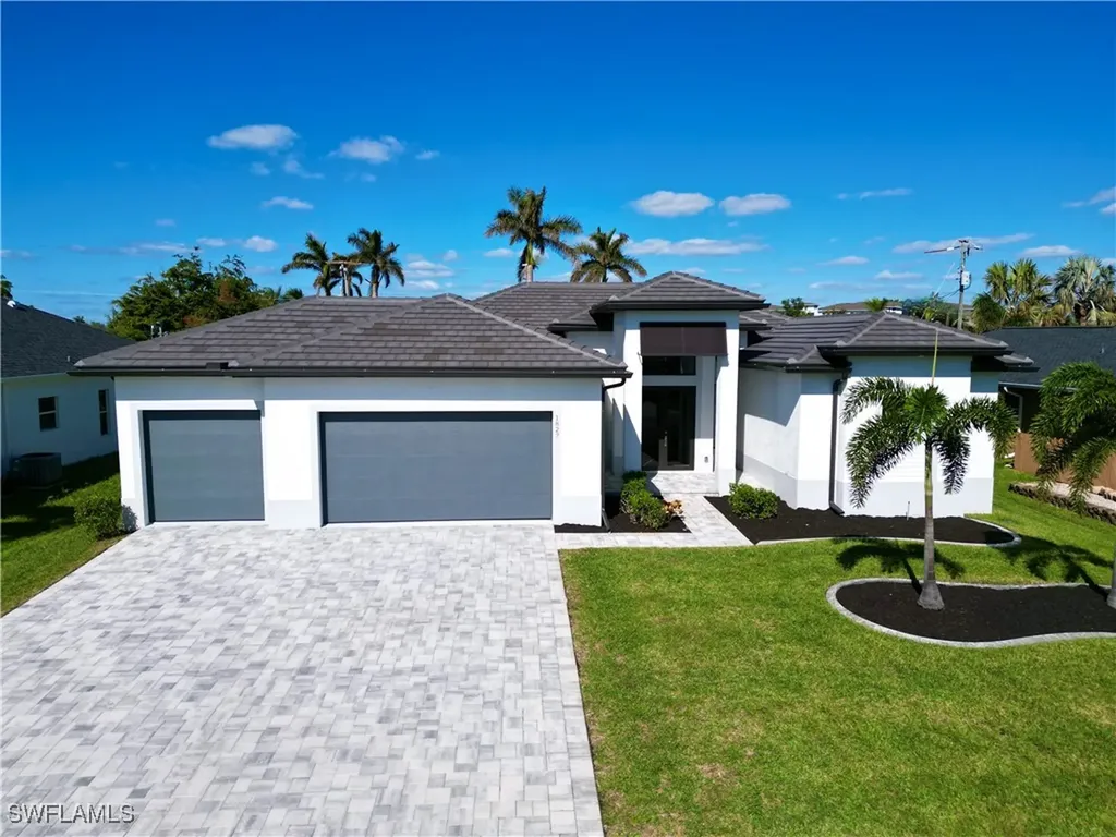 1827 SW 39th Street Cape Coral FL 33914