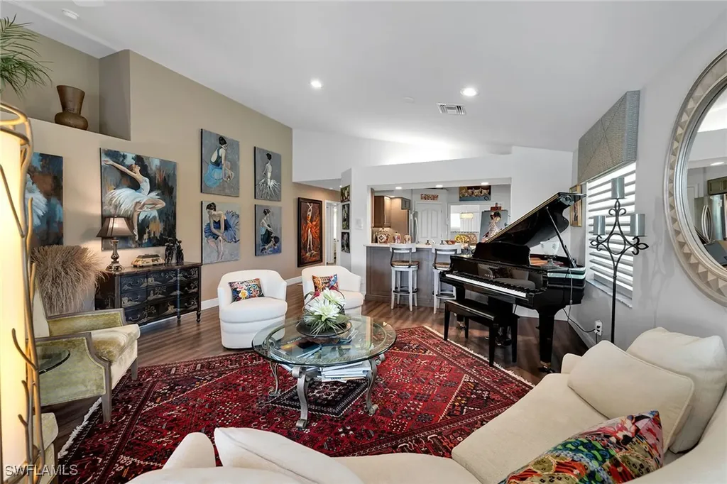 8300 Mystic Greens Way Naples FL 34113